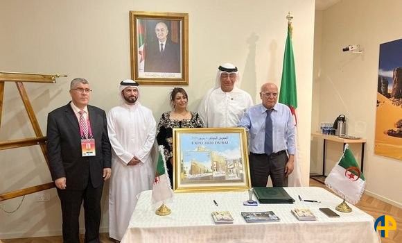 Emission de deux timbres postaux sur la culture et le patrimoine de l'Algérie à EXPO Dubaï