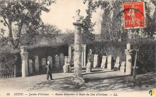 Jardin d'Orléans - Ruines romaines et buste du Duc d'Orléans