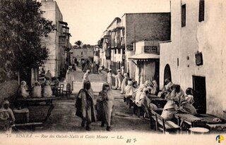 Rue des Ouleds Naïls et cafés maure
