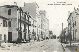 Le moulin Narbonne et la rue principale